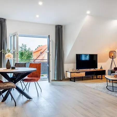 With 2 Bedrooms * غريتسيل